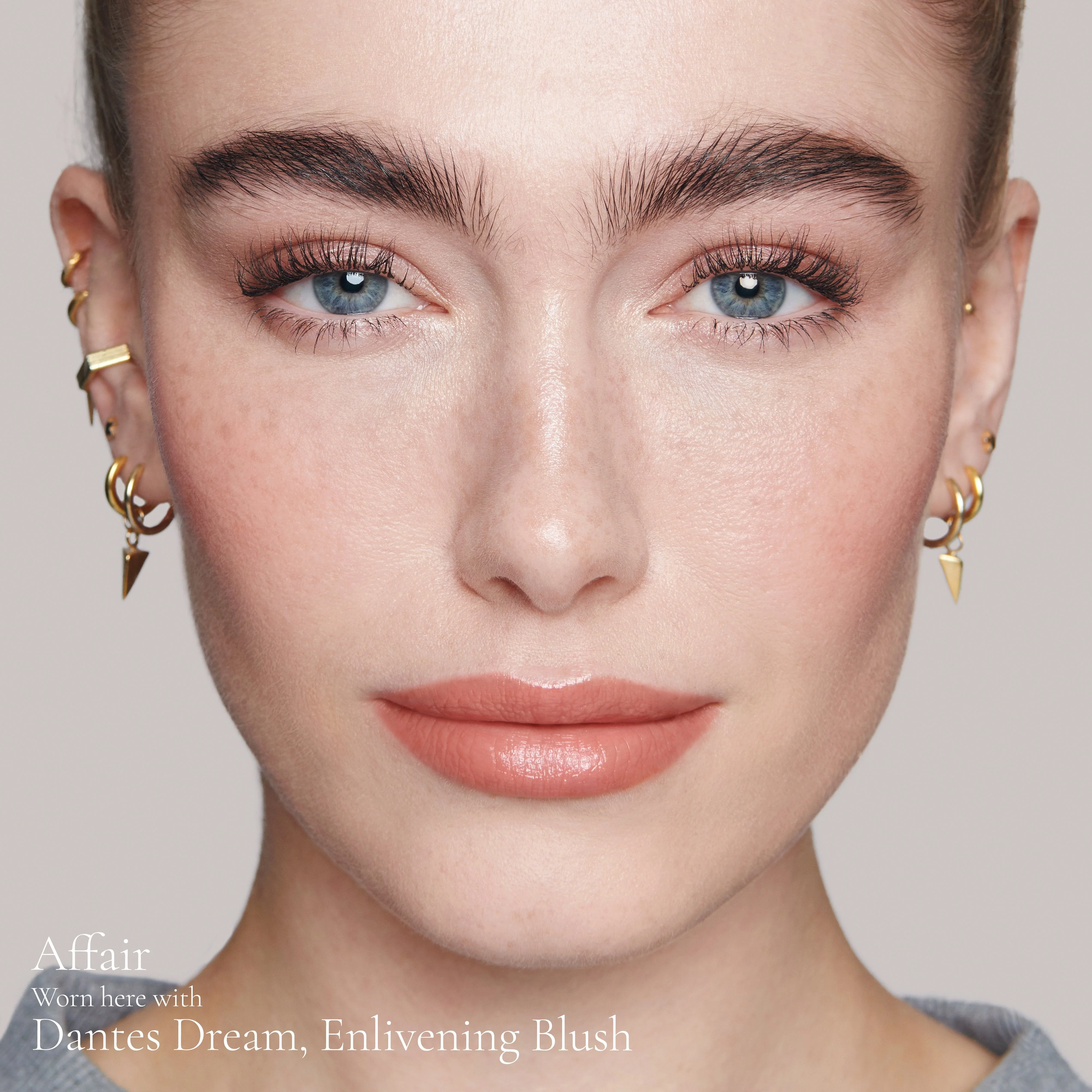 Affair (Gloss Embrace Lip Gloss) - Image 3