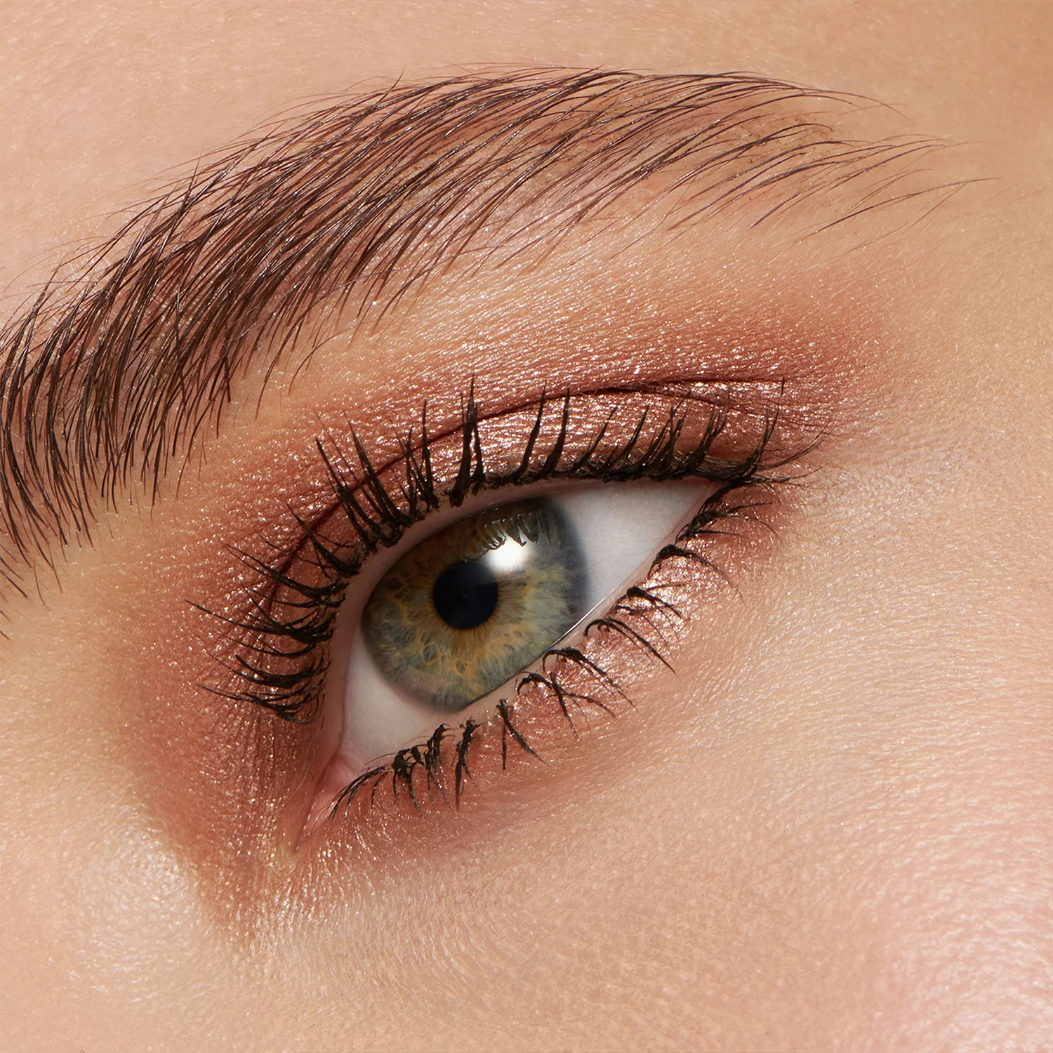 Anjelica (Liquid Lurex Eyeshadow) - Image 9