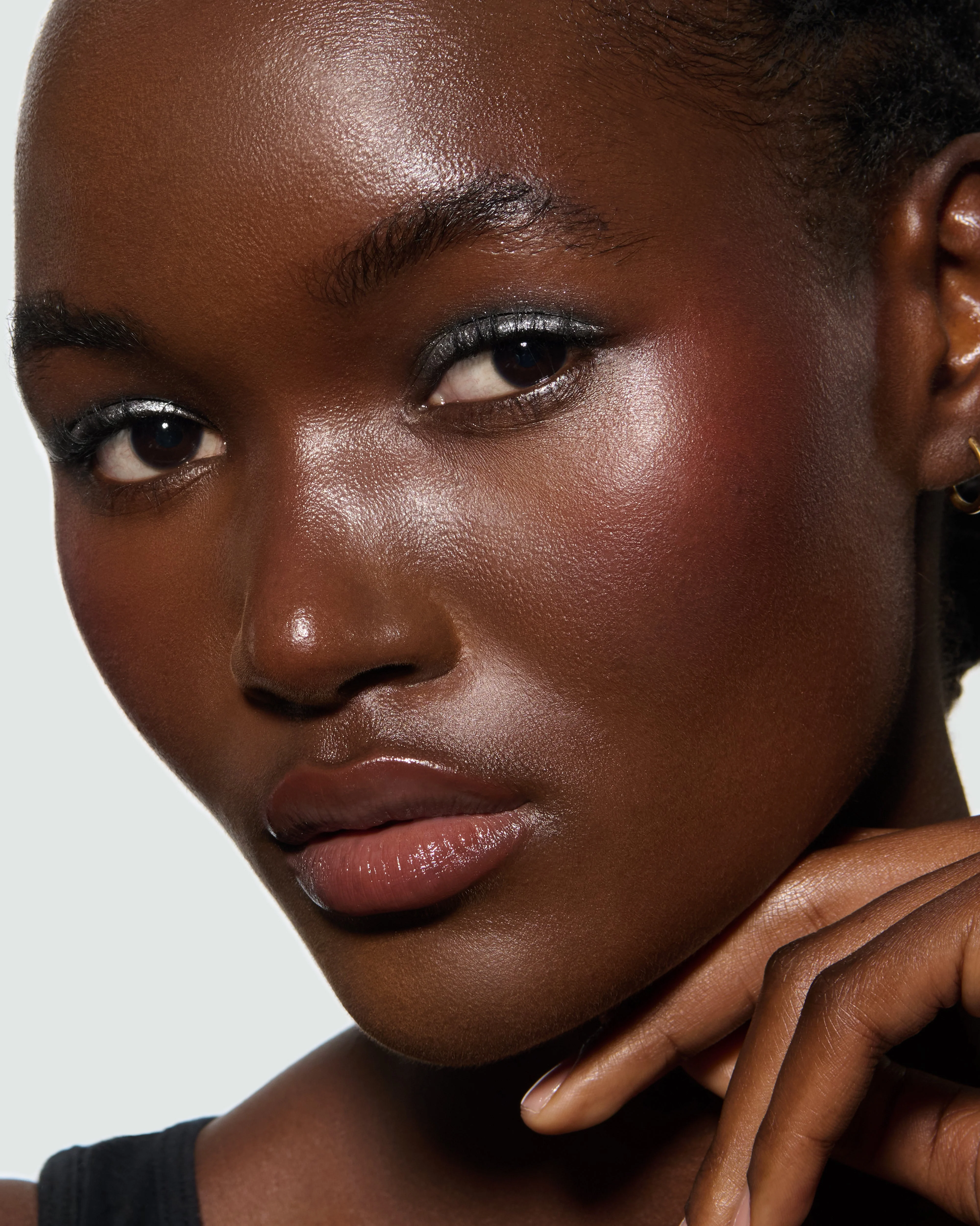 Aria (Liquid Lurex Eyeshadow) - Image 4