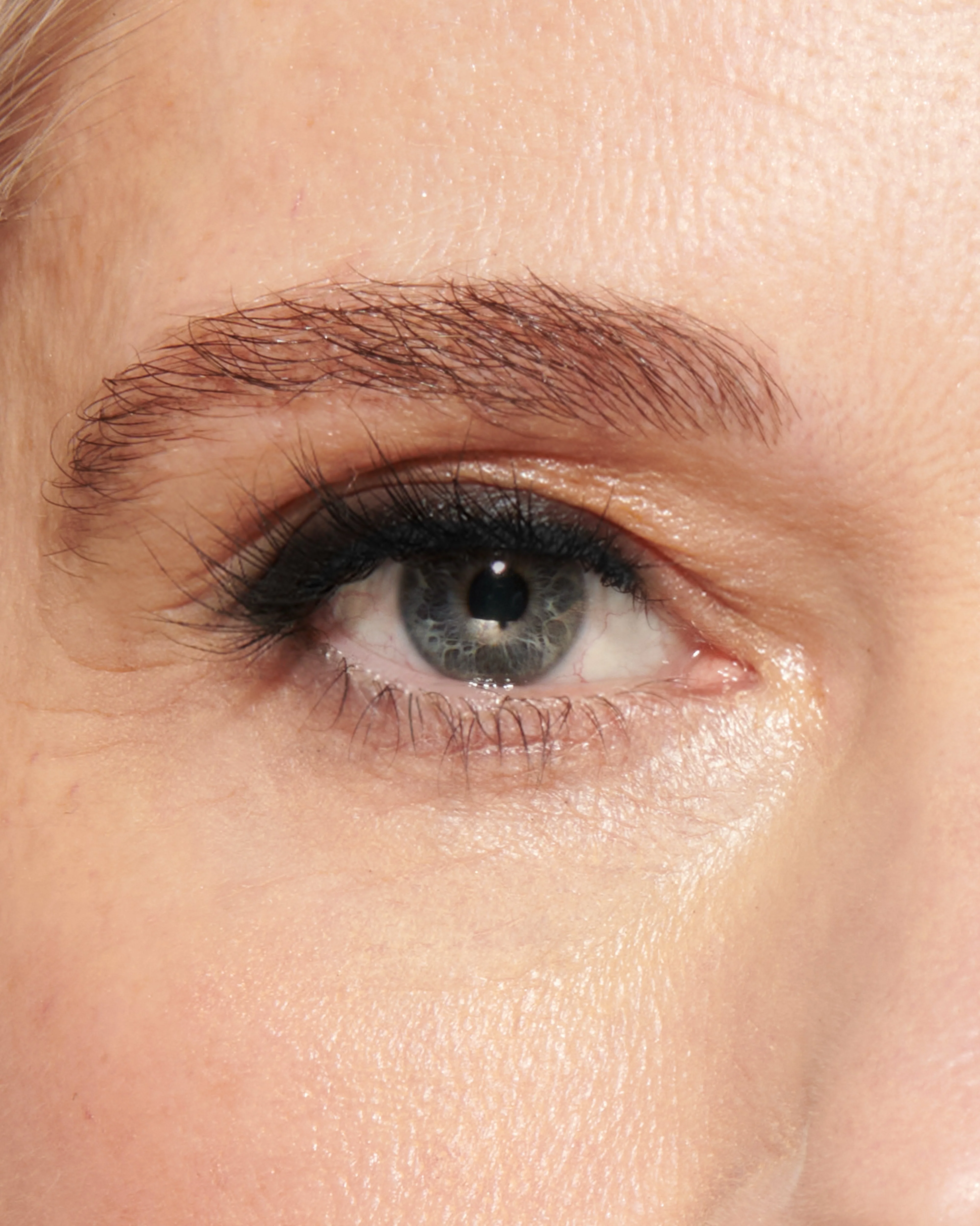 Black Treacle (Seamless Glide Eye Pencil) - Image 4