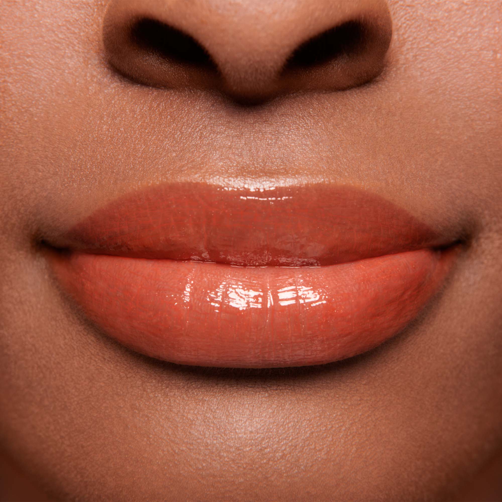 Dragon (Gloss Embrace Lip Gloss) - Image 3