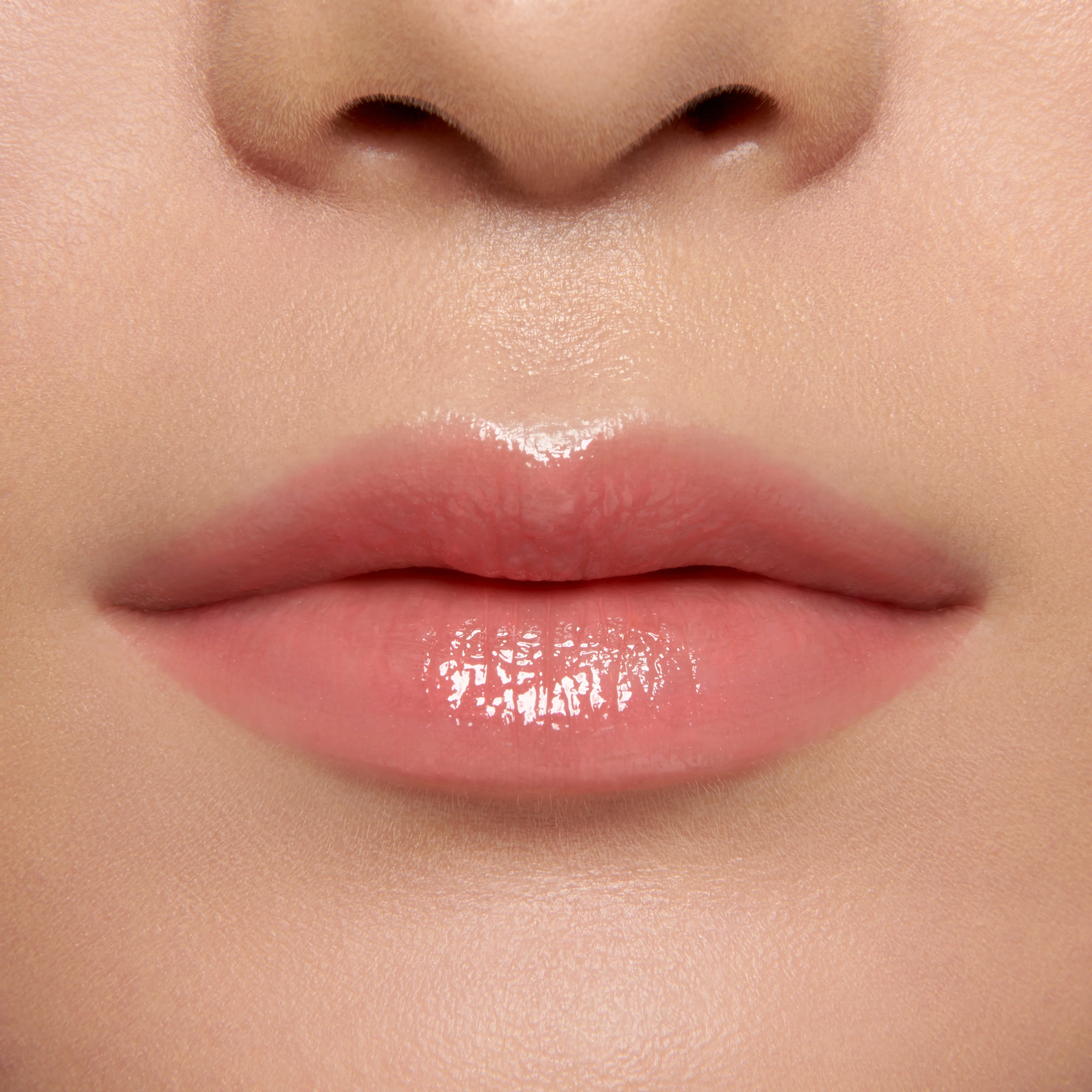 Go Lightly (Gloss Embrace Lip Gloss) - Image 7