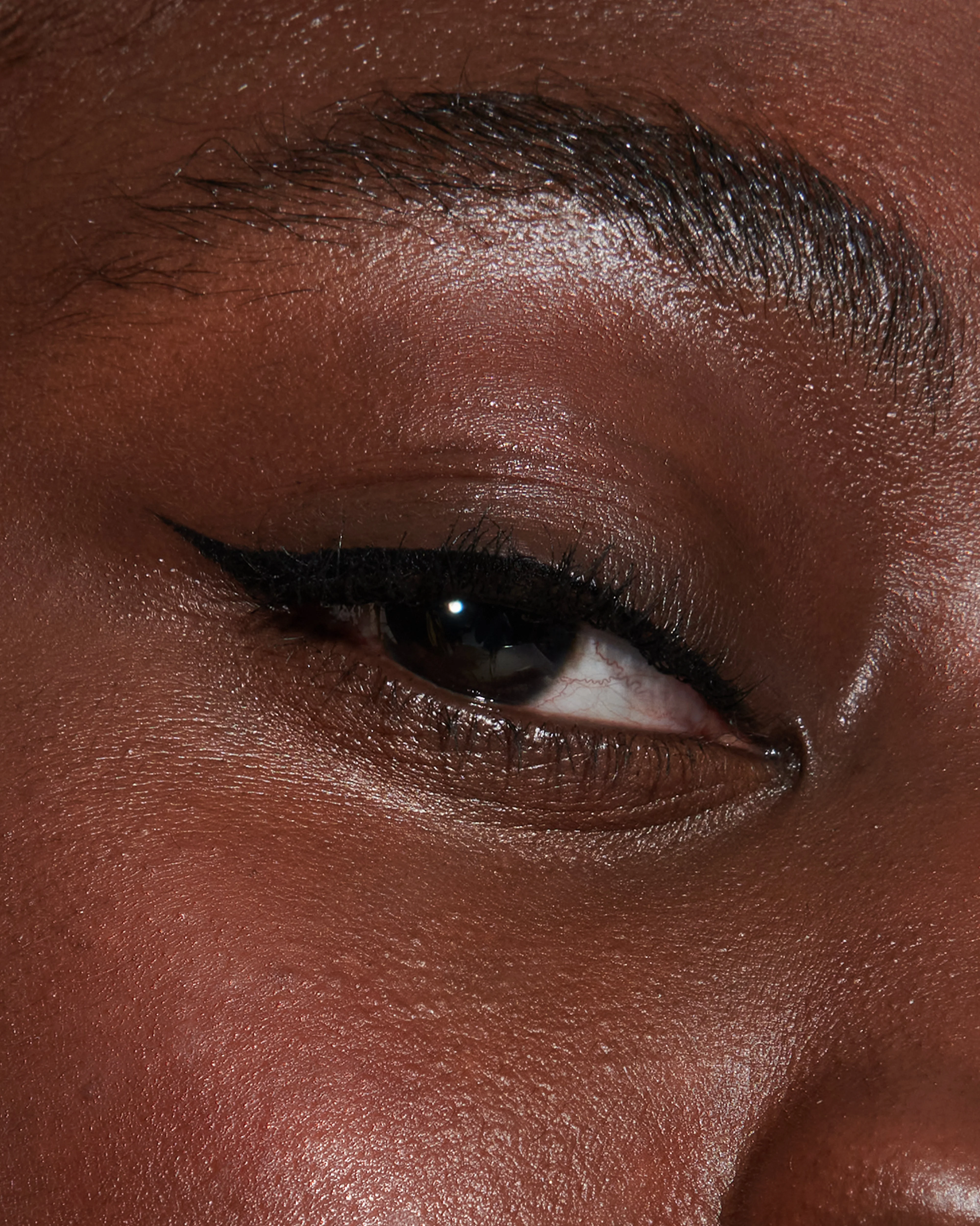 Black (Kitten Flick Liquid Eyeliner) - Image 6
