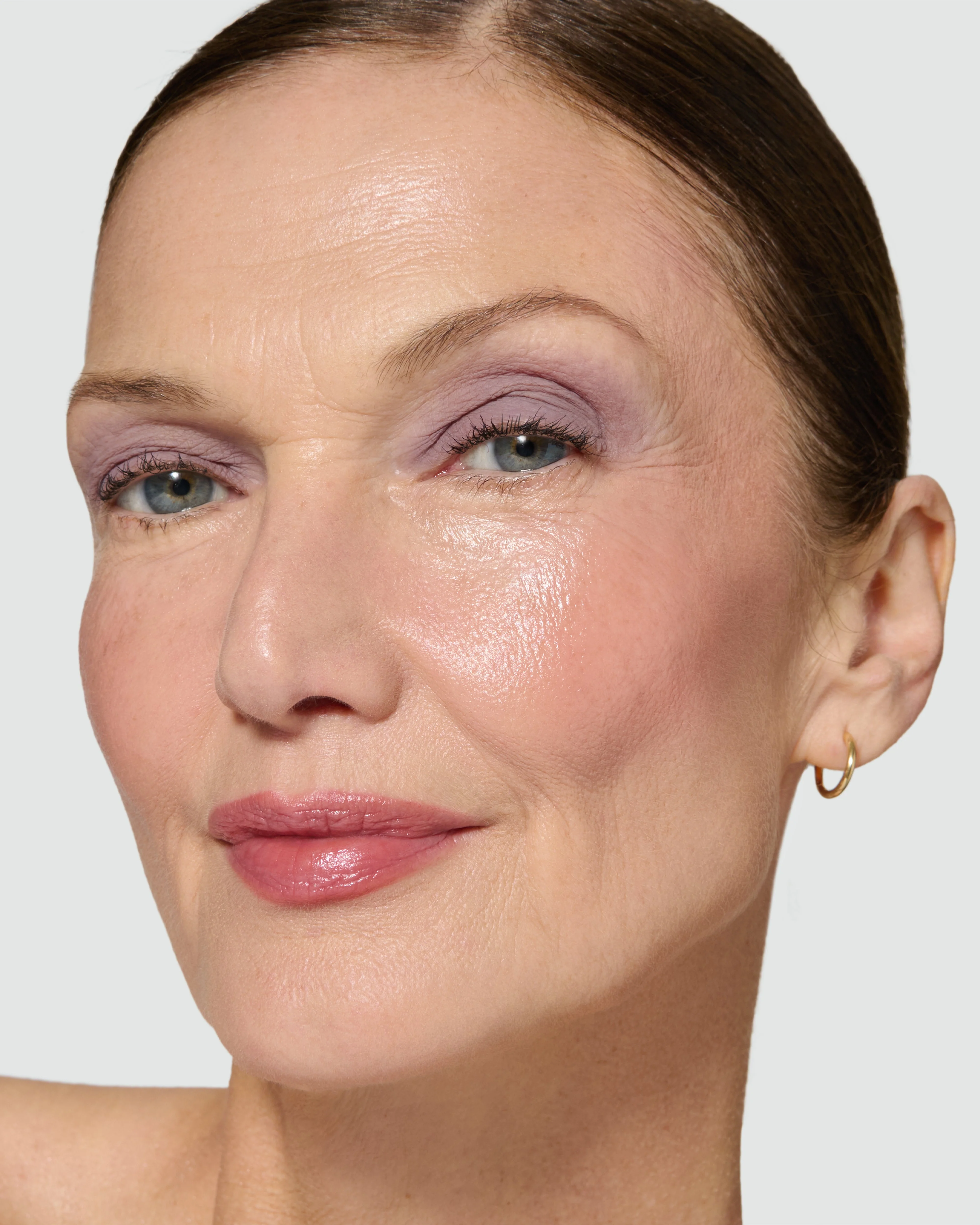 Maude (Liquid Silk Liquid Eyeshadow) - Image 5