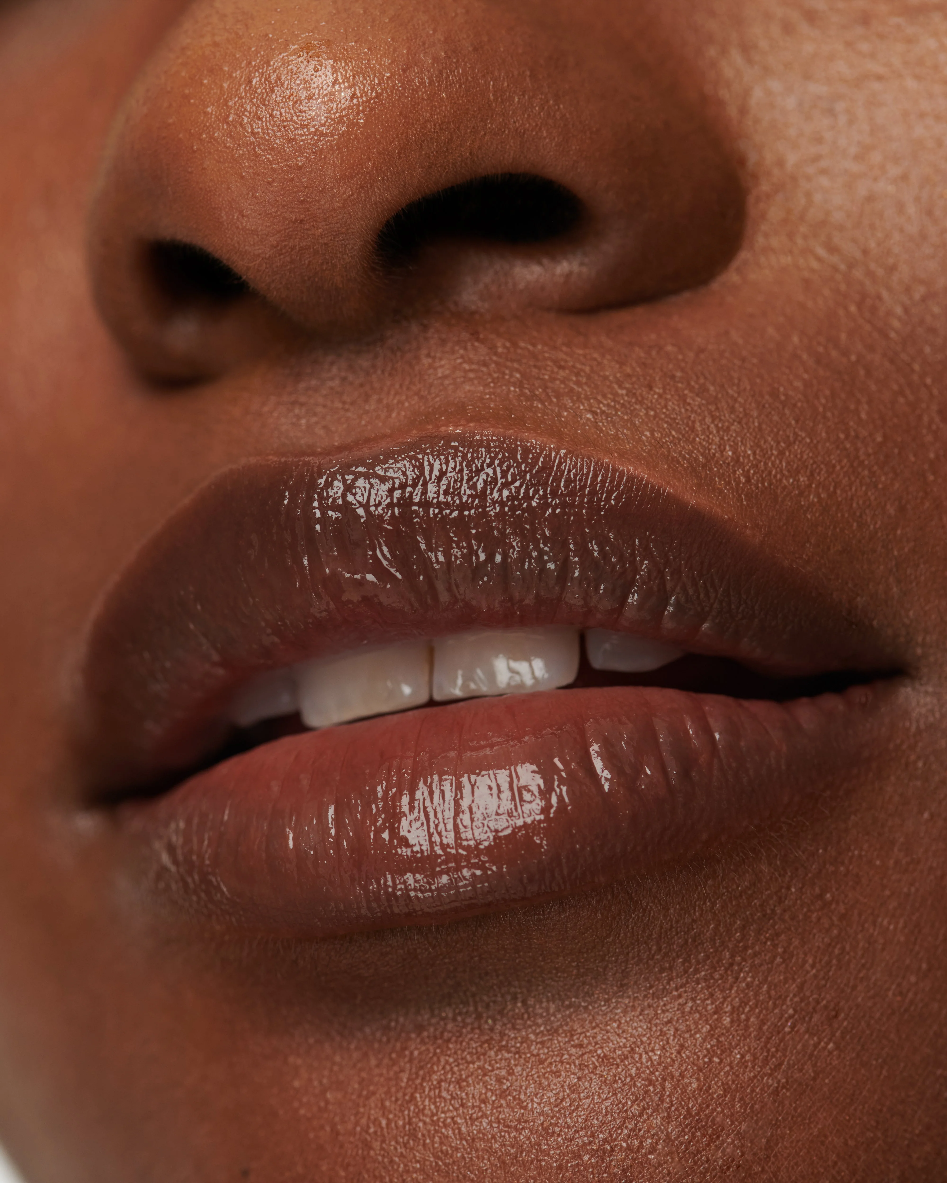 Metropolis (Baume Embrace Melting Lip Colour) - Image 8