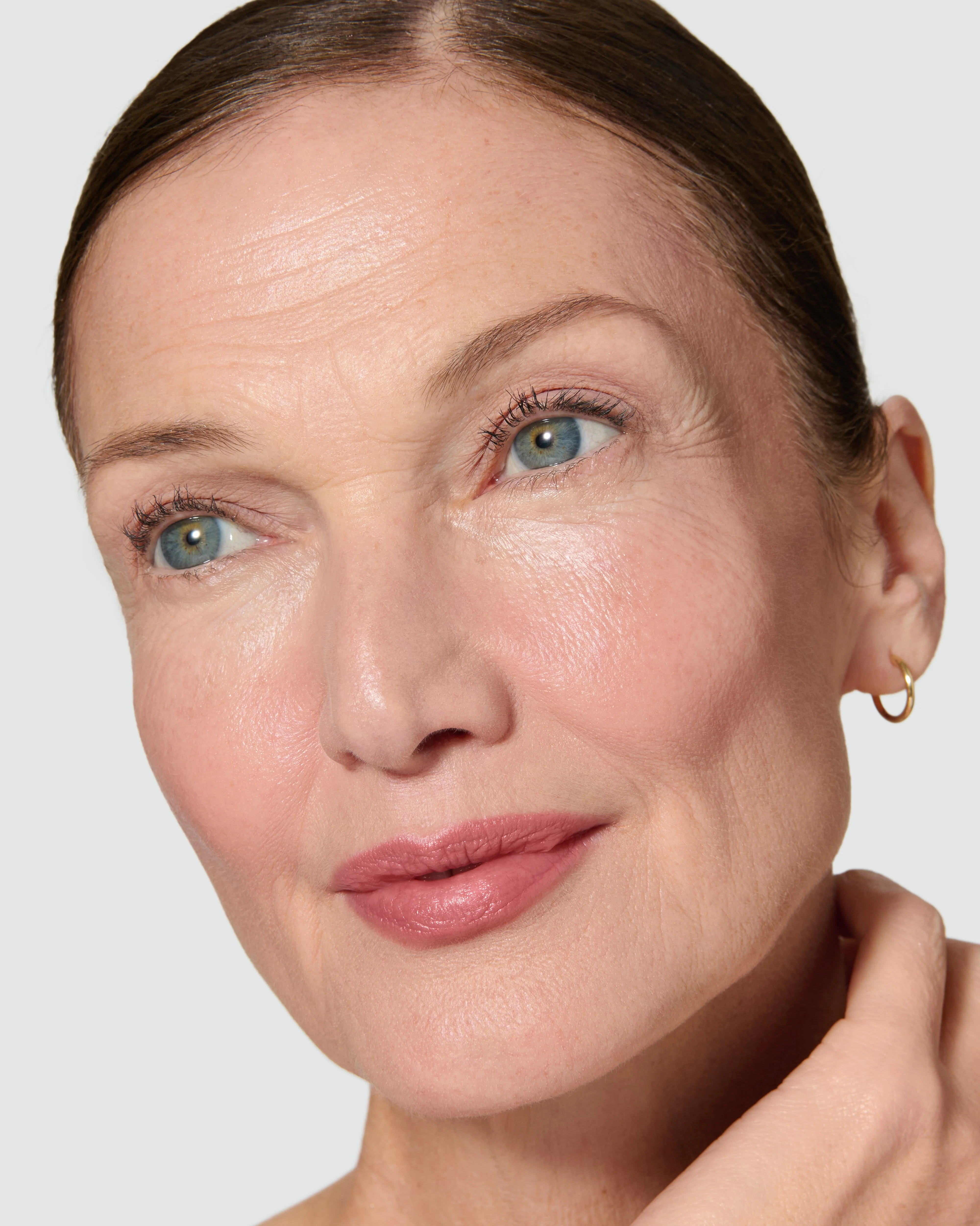 Paige (Liquid Silk Liquid Eyeshadow) - Image 5