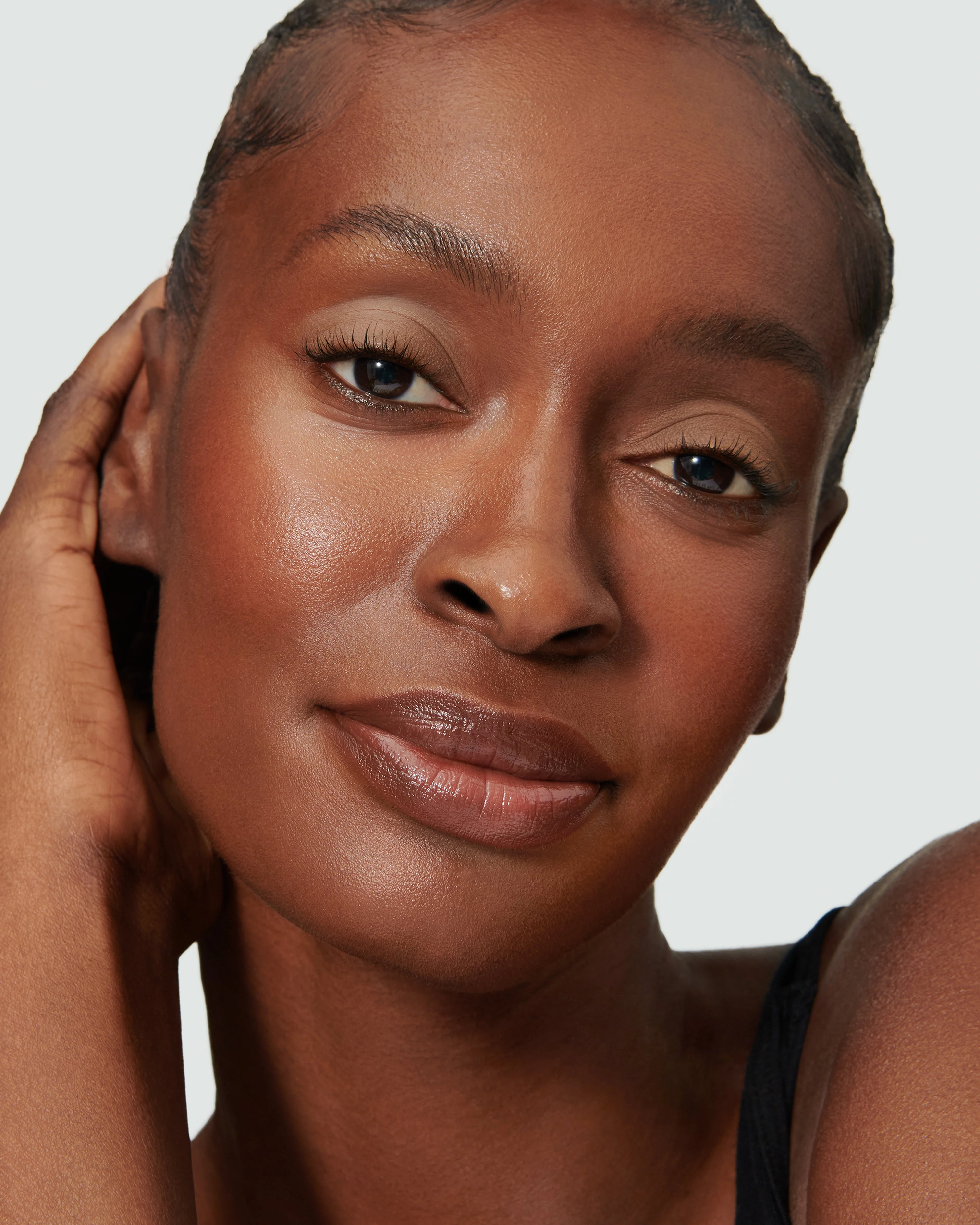 Phoebe (Liquid Silk Liquid Eyeshadow) - Image 5