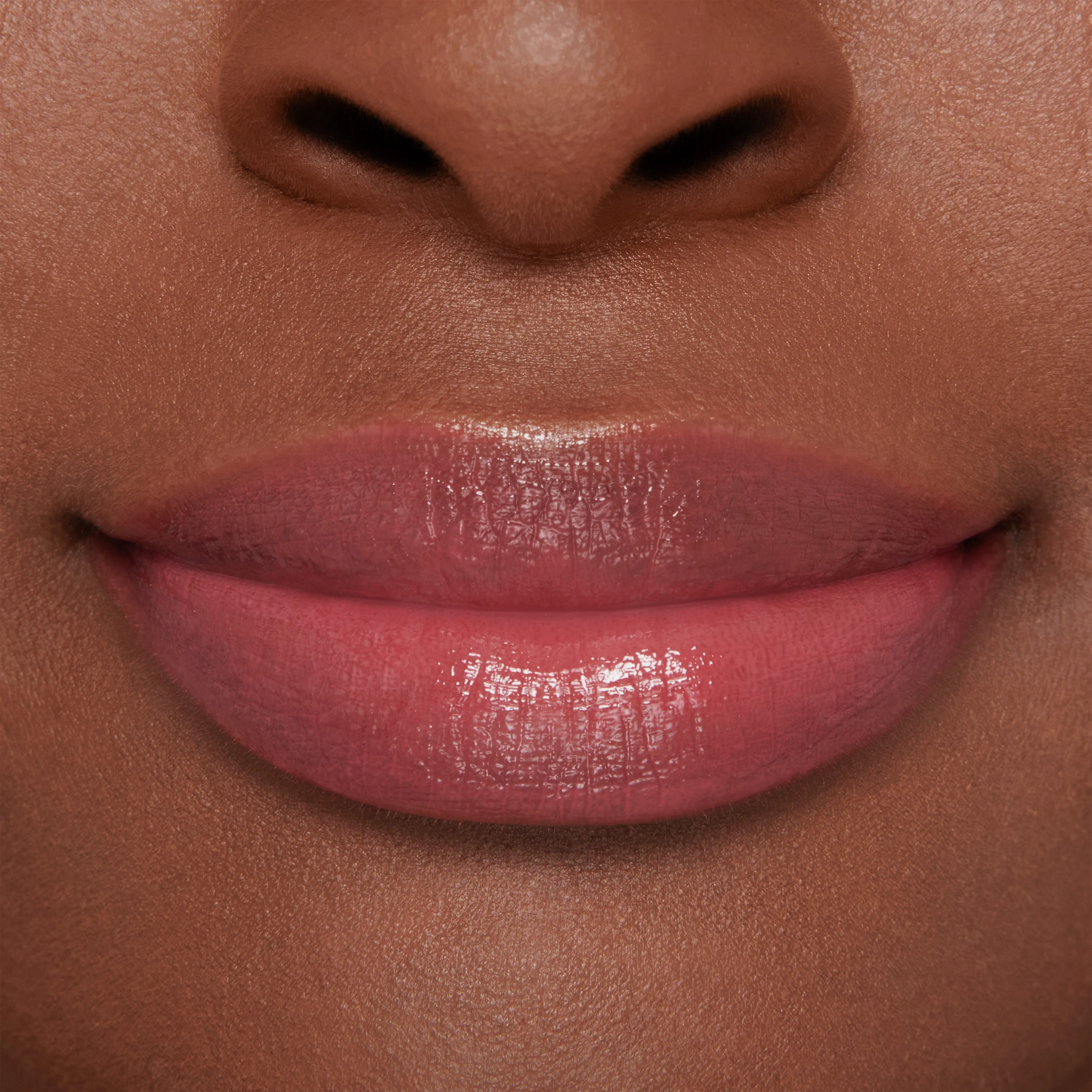 Pompadour (Gloss Embrace Lip Gloss) - Image 3