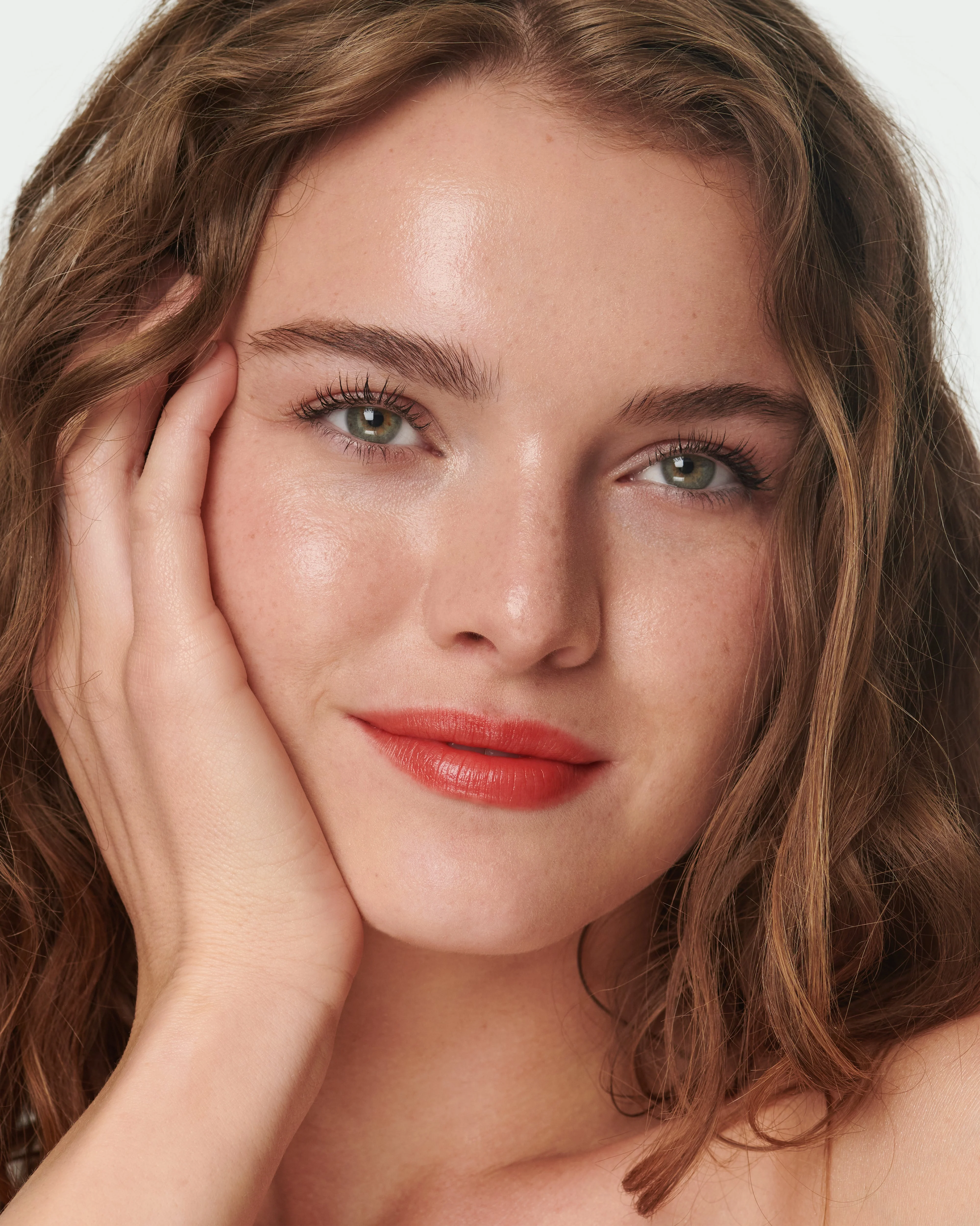 Red Curve (Baume Embrace Melting Lip Colour) - Image 4