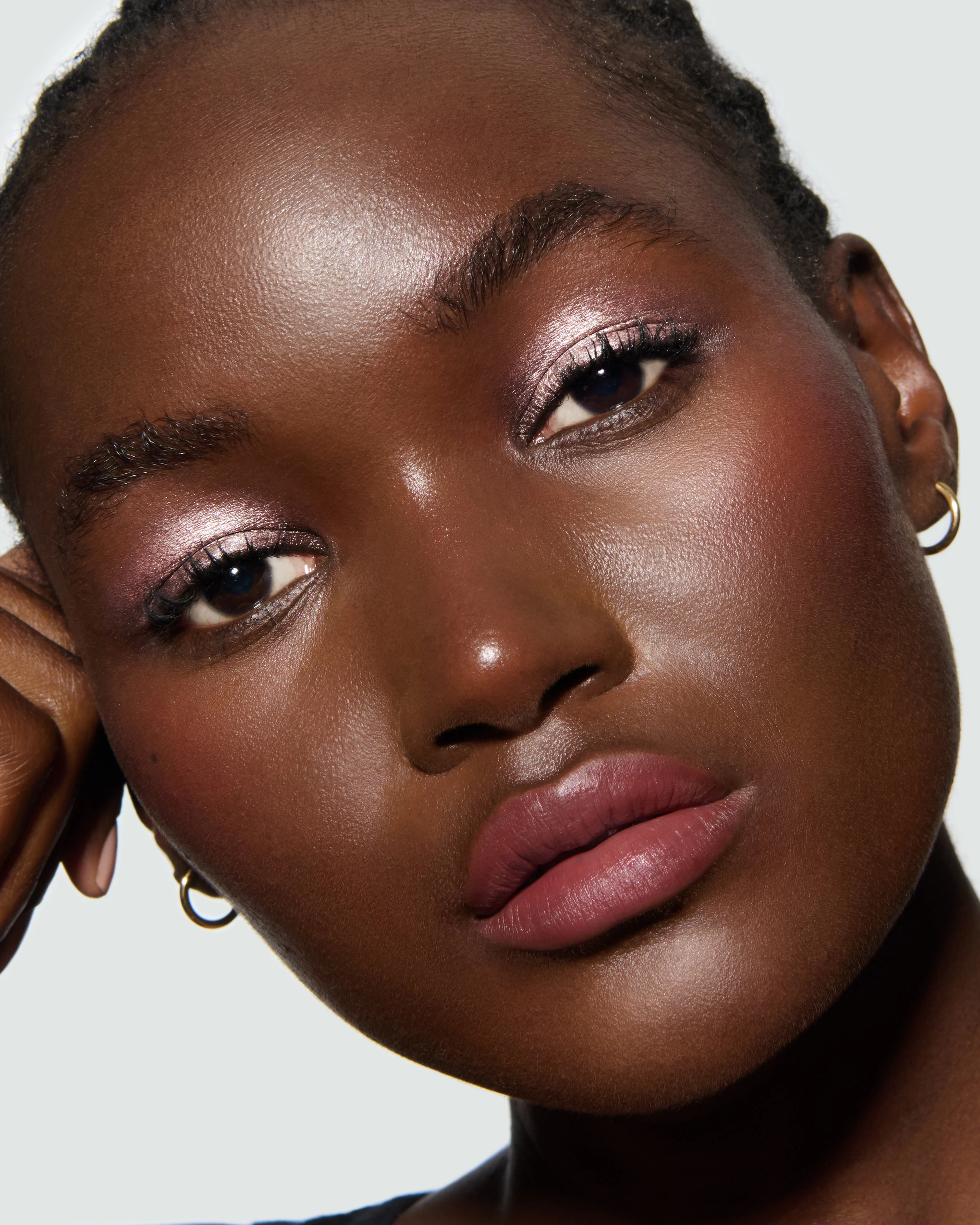 Rosalie (Liquid Lurex Eyeshadow) - Image 7