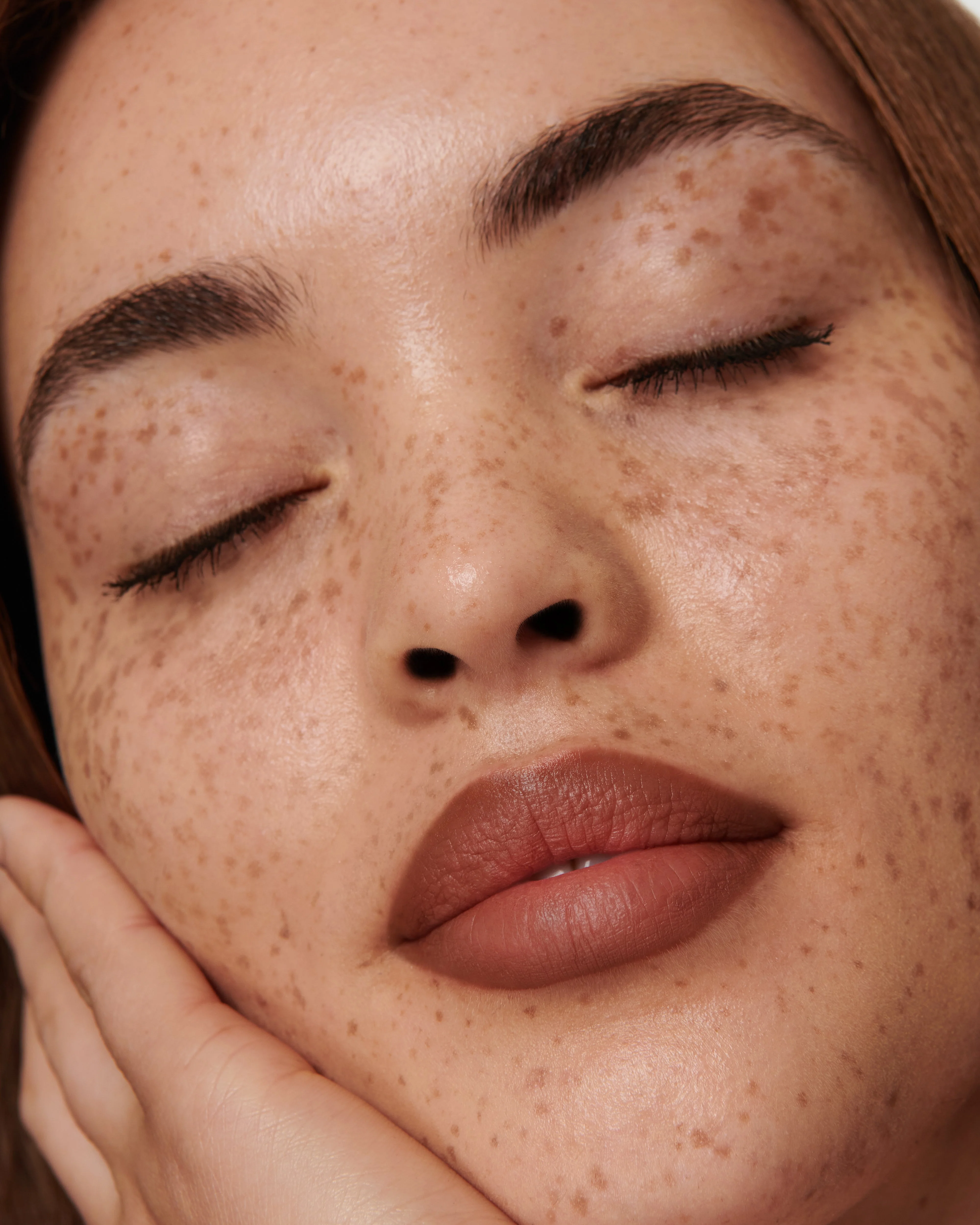 2N Medium Cork (Sculpt and Shade Lip Pencil) - Image 7