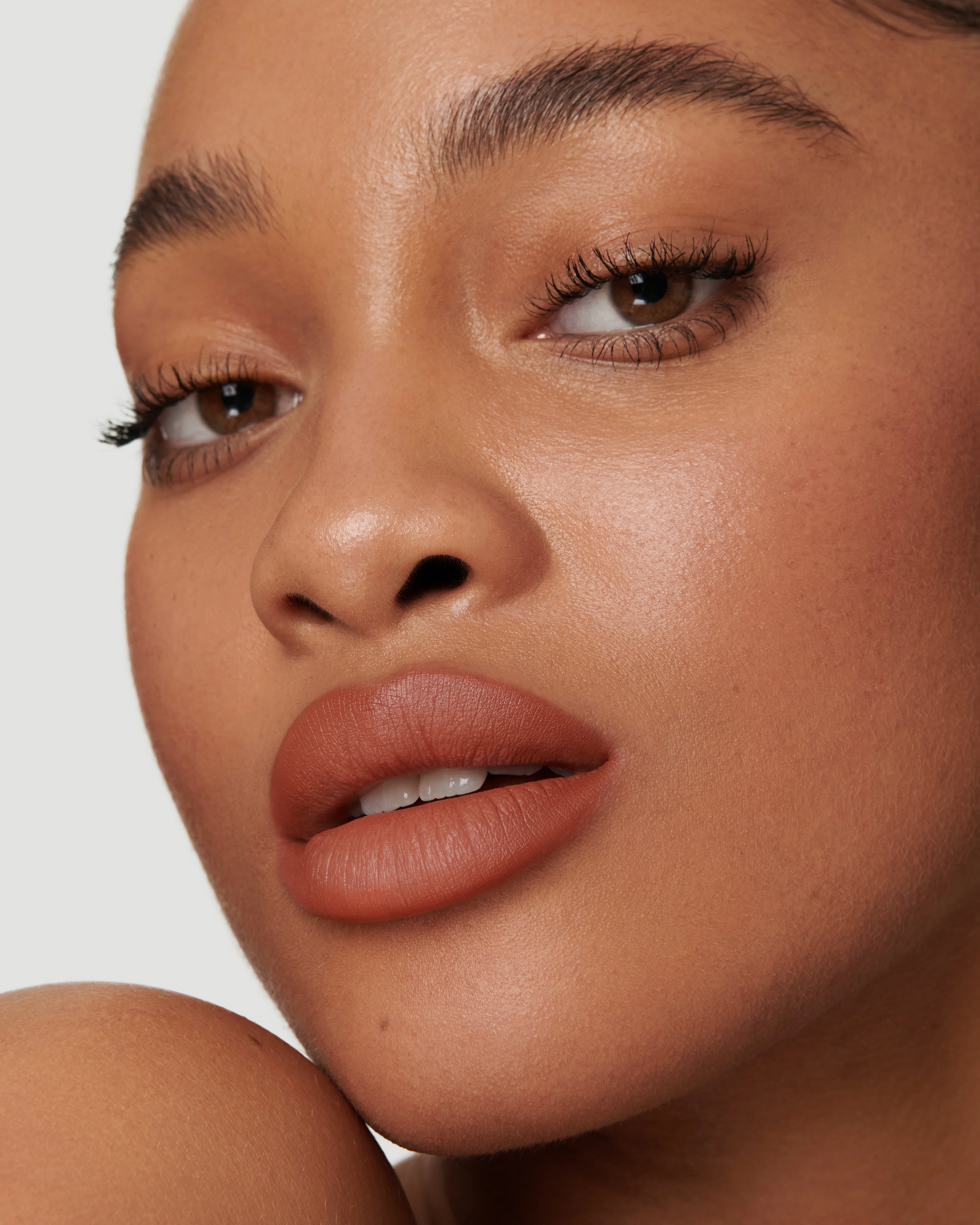 2W Medium Rosewood (Sculpt and Shade Lip Pencil) - Image 8