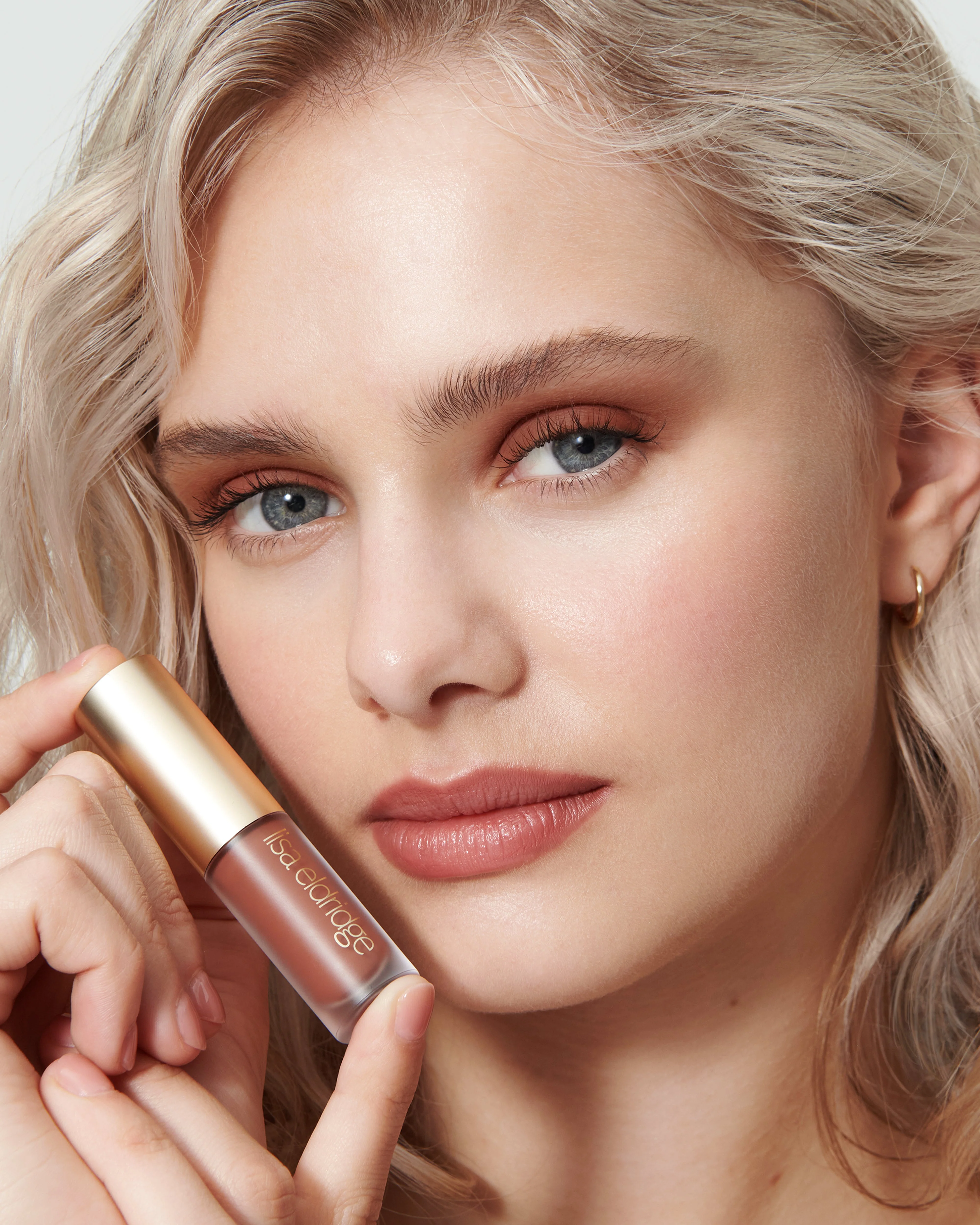 Thalia (Liquid Silk Liquid Eyeshadow) - Image 9