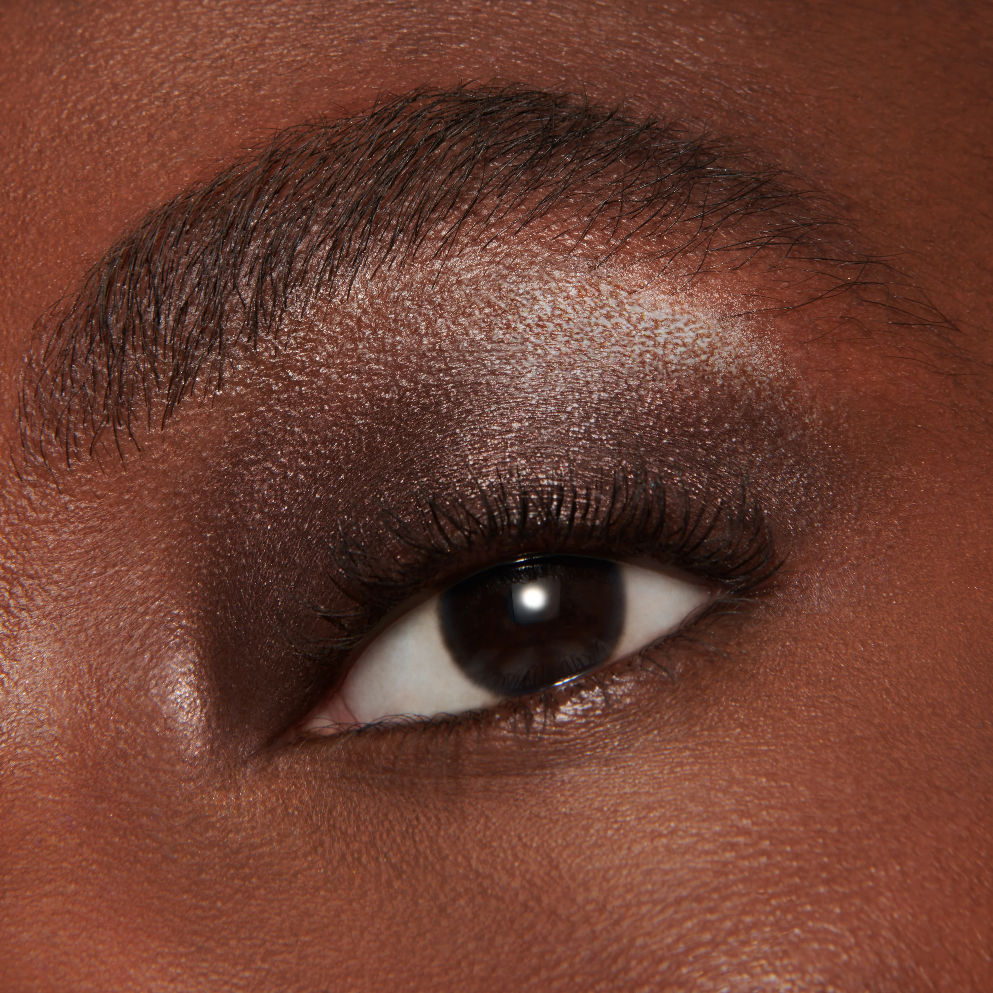 Zora (Liquid Lurex Eyeshadow) - Image 6